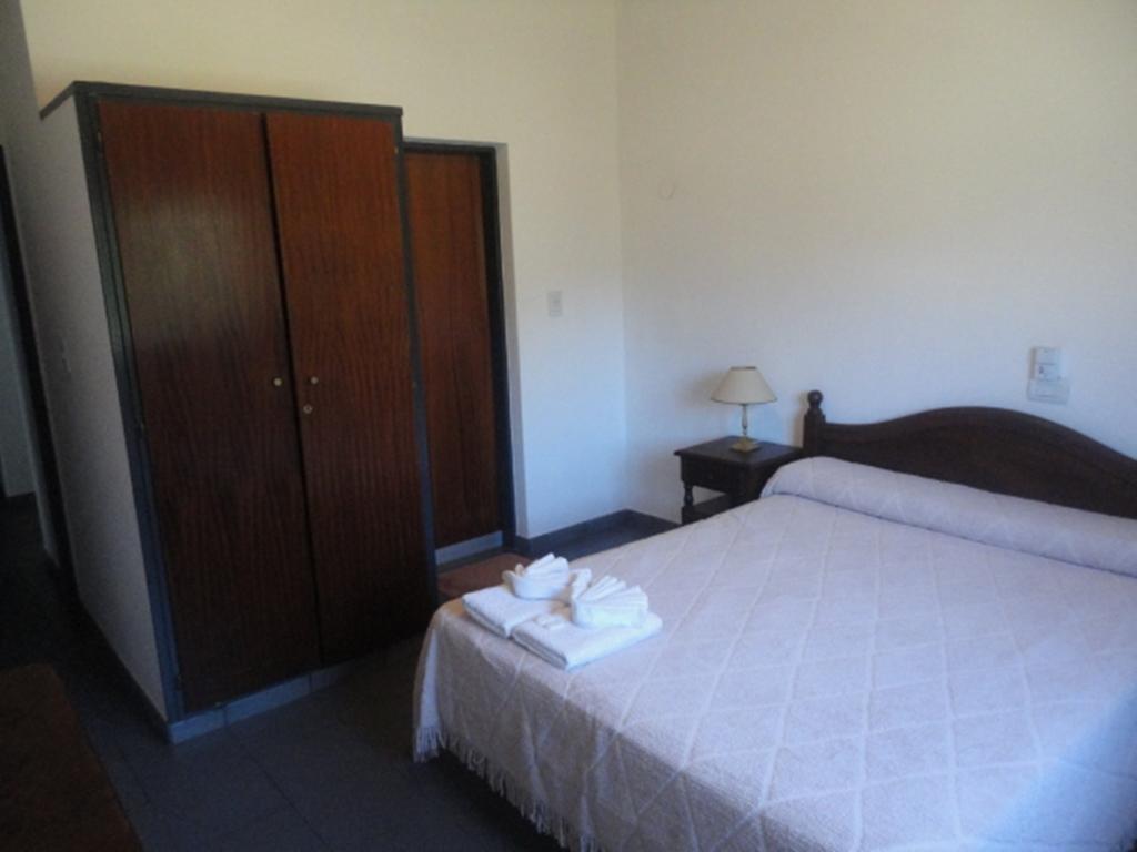 Hotel Lujan Lujan  Quarto foto